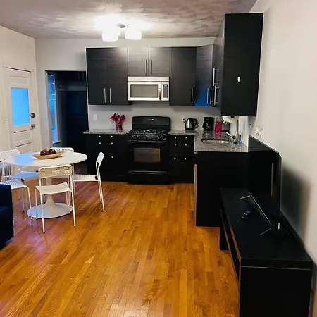 Renovated, 10 Min From The City